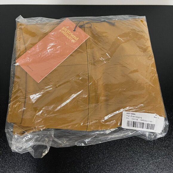 Girlfriend Collective 7/8 Compressive Legging in Saddle - NWT - Picture 3 of 3